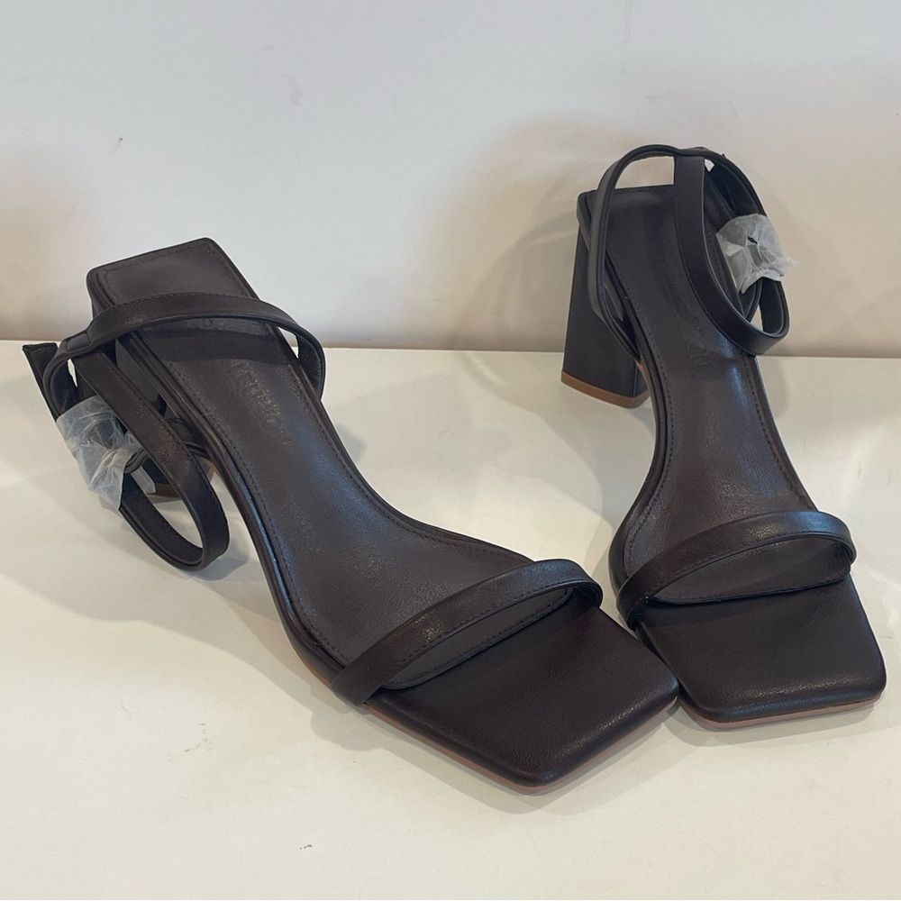 Gabrielle Union Bayou Single Band Sandal Chocolate Brown Triangle Heel Womens 7